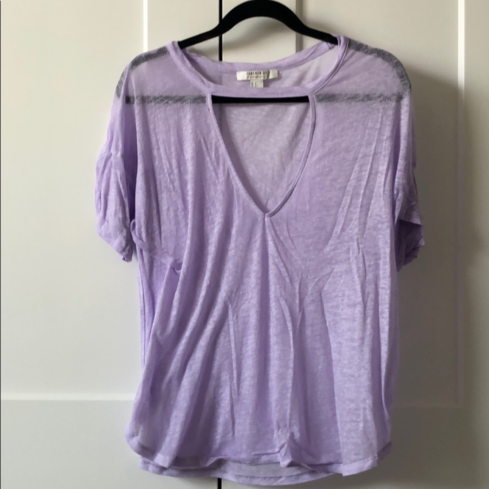 key hole neck shirt